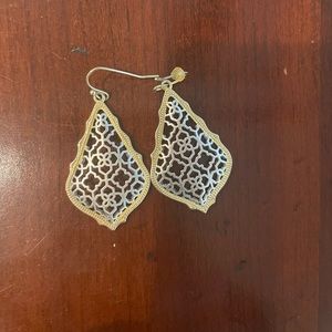 Kendra Scott Addie Gold Drop Earrings in Silver Filigree Mix
